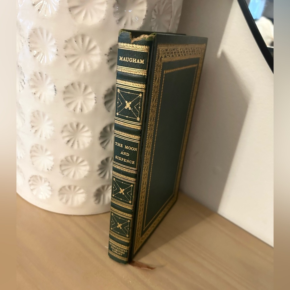 Vintage 1919 The Moon and Sixpence W. Somerset Maugham Hardcover Book